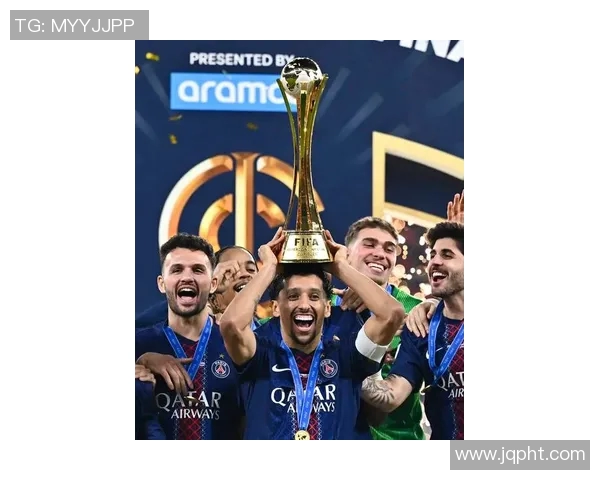 巴黎圣日耳曼再次问鼎法甲冠军，内马尔领衔球队连续8个赛季夺冠