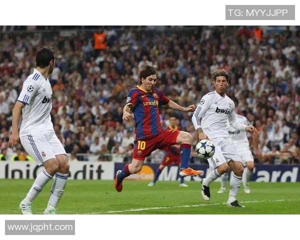 巴塞罗那绝地反击战胜皇马，梅西再次成为终结者